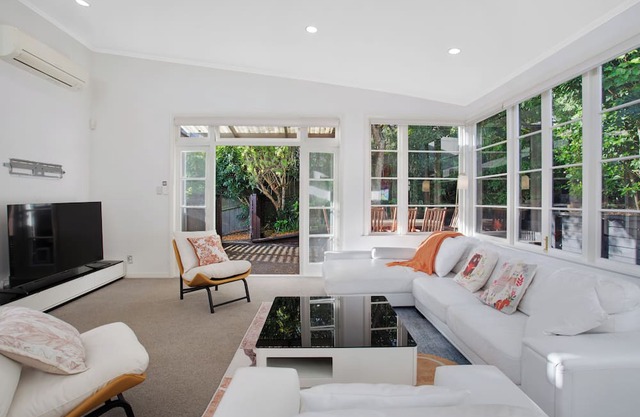 Cozy family house in central Auckland!