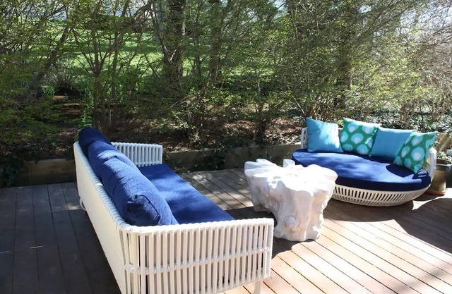Designer getaway in the heart of Dennis