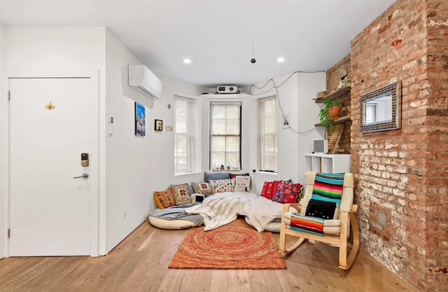 Starr Manor by Rove Travel |5 BR Townhome w/Patio