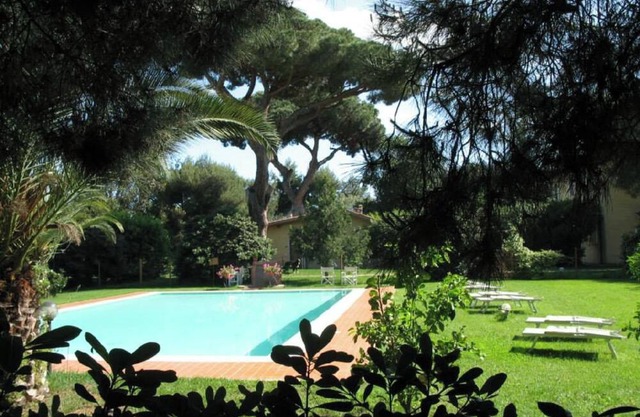 Studio Apartment 'I Cavalleggeri - Incitatus' with Shared Pool, Shared Garden and Wi-Fi