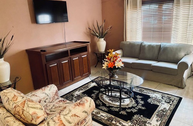 Pink Palms Unit #1