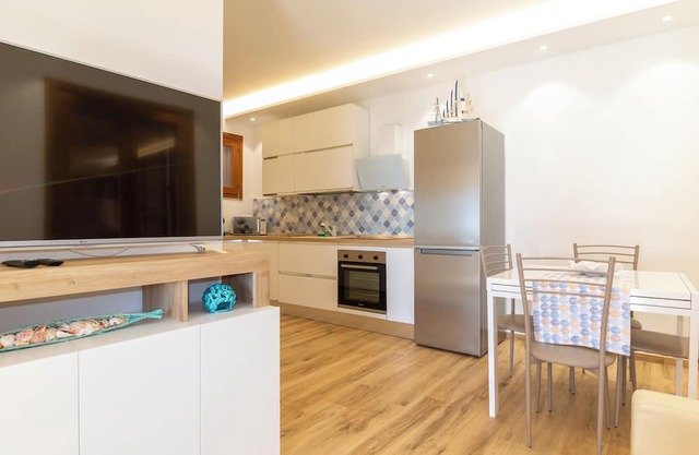 Casa Bice - Two Bedroom Apartment, Sleeps 4