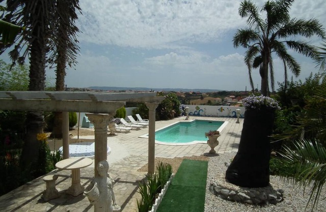 80s Retro Style Poolvilla - Marteleira