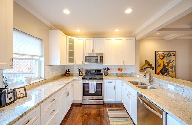 D St Digs a Spacious Row Home on Capitol Hill