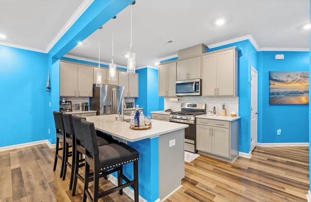 Stylish & Central Townhome in the Heart of Raleigh