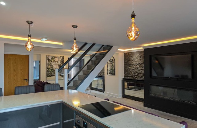 Luxury Duplex 4 Bedroom Apartment by DYSA Living