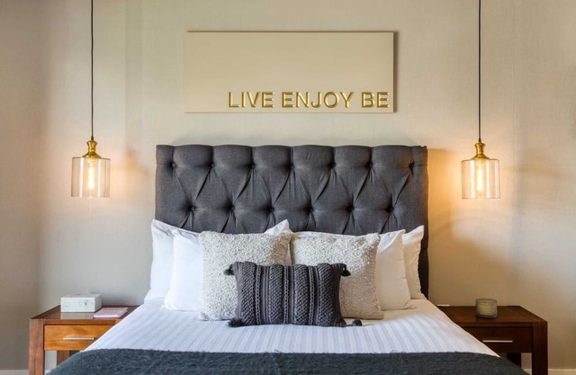Astounding 1BR Apt | Gym+Cinema+Lounge/Games