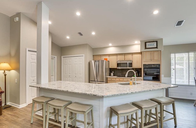 Tallahassee Home w/ Private Yard: 9 Mi to Downtown