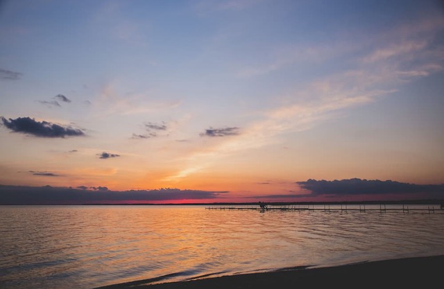 Lakeview Landing: Kayaks/paddleboards & fun at the lake! Firepit! Wood included!
