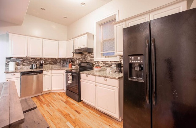 3 BR Guest Suite In Woodlawn
