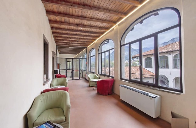 Apartment "Hotel Locanda Leonardo Bellagio" with Mountain View, Shared Terrace & Wi-Fi