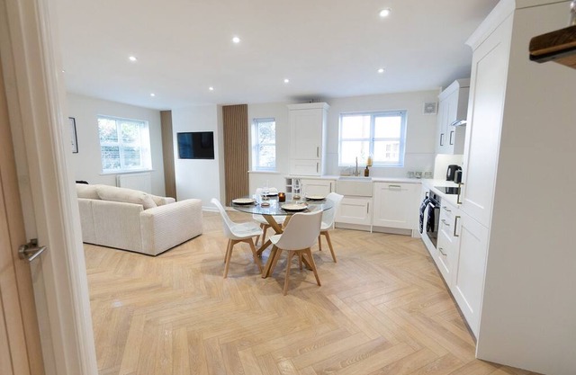 Stratford Upon Avon Ground Floor Apartment