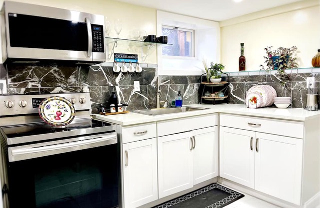 Charming Basement Apartment - Heart of New Hartford, NY