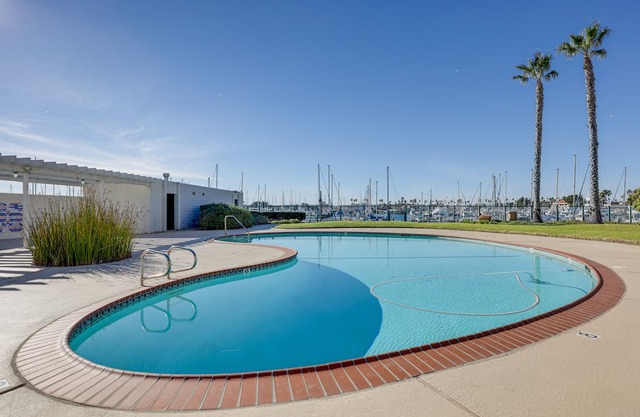 Oxnard Condo w/ Community Pool + View of Marina!