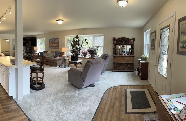 The Witty Crow's Abode ideal for family/group getaways, fostering relaxation