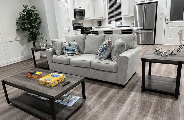 Luxury House-Only Quiet Guests