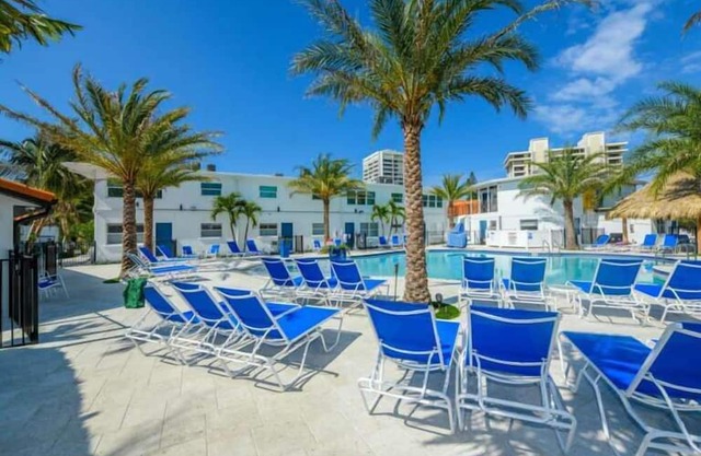 Contemporary 3 Bed 3 Bath Villa - Near Walt Disney World W/ great amenities