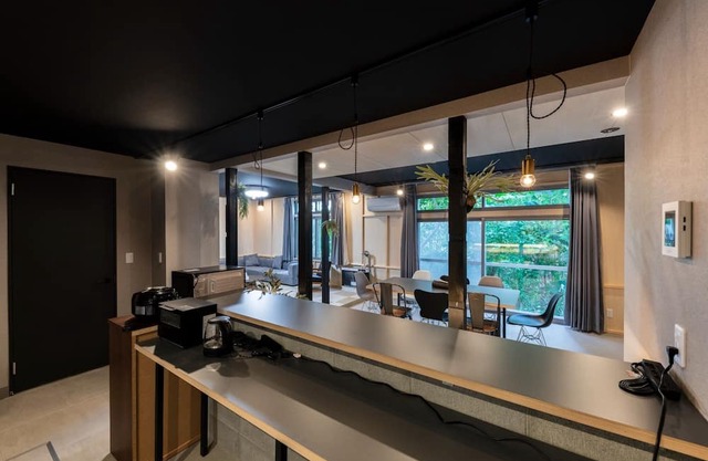 THE GRANDEUR - THE GRANDEUR / Sapporo Hokkaidō