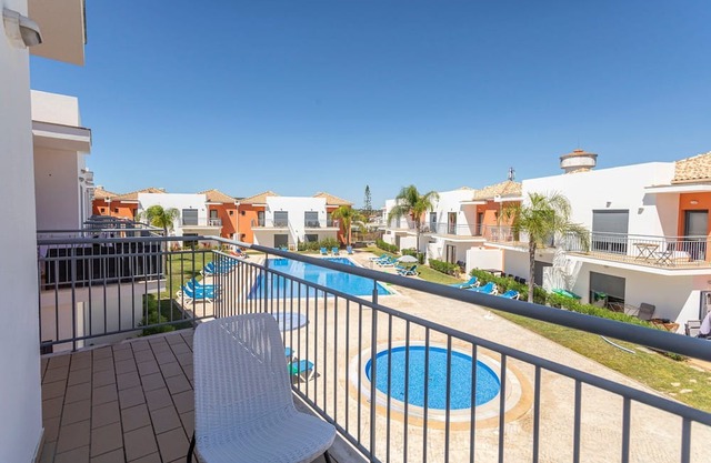 TAC - Pêra Gardens Villa
