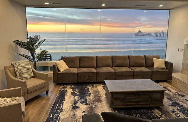Imperial Beach House Waterfront Retreat!!