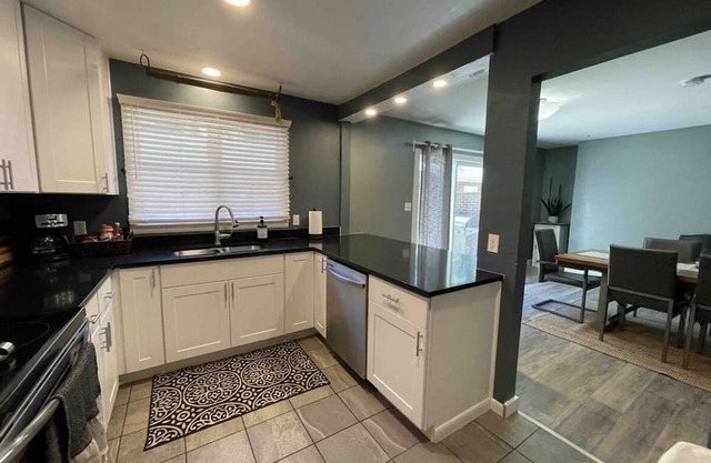 Large, beautifully updated townhome close to UNC and NCMC.