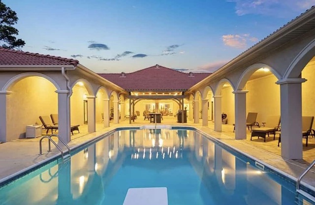 King Ranch Equestrian River Valley Estate, conveniently located off Hwy I-40!