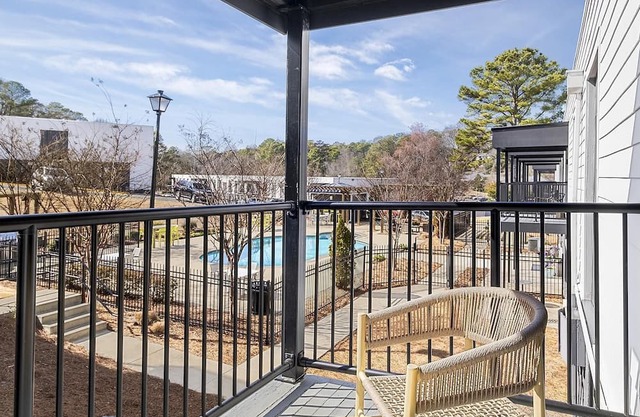 Modern Apartment in Prime Location (ID1403X449)