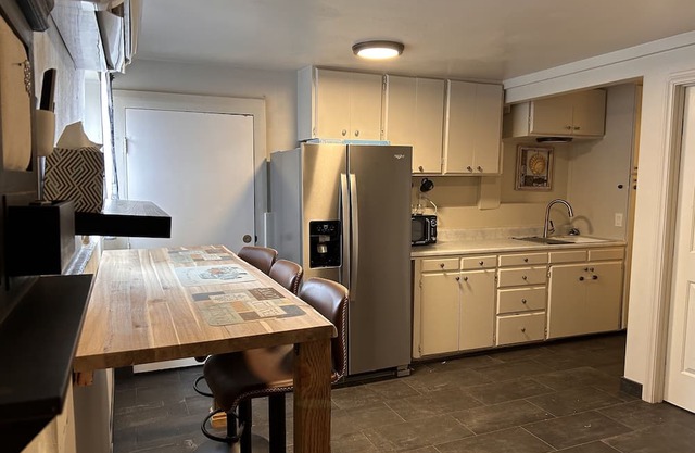 Pet Friendly House all to Yourself