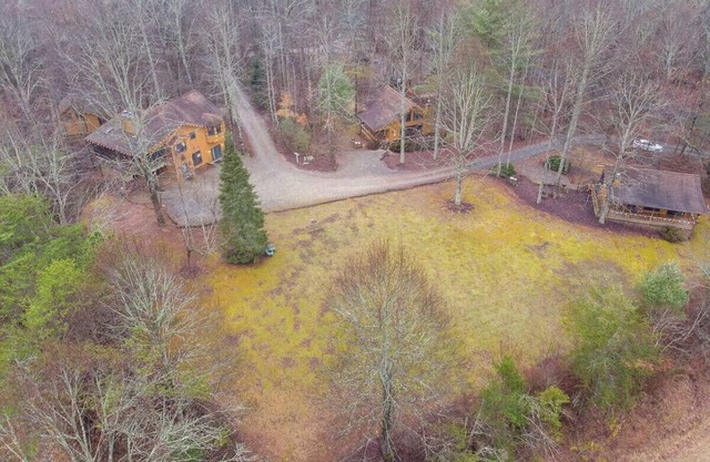 8 Cabins! Entire Campground w/ Event Lawn* Sleep30