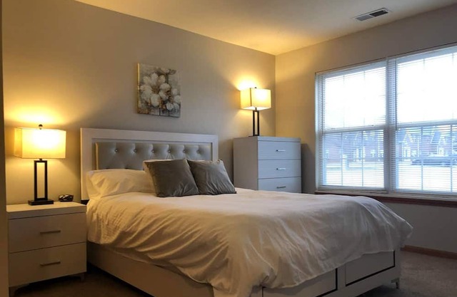 2 Bedroom Apartment Next To Rivian