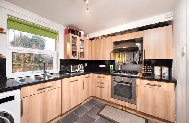 Charming 1BR flat in Lewisham with free parking