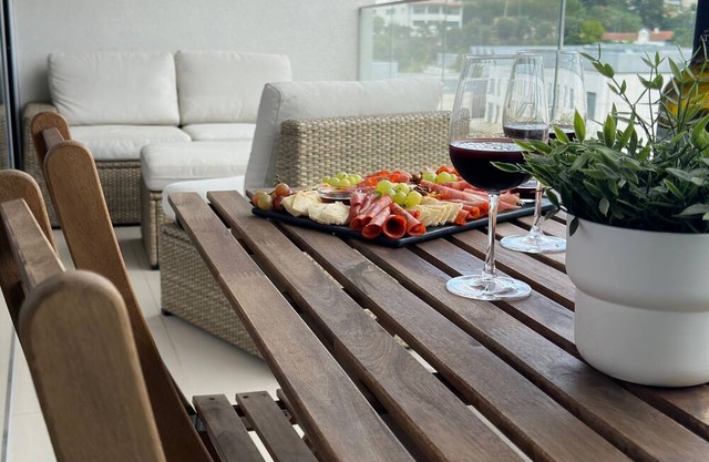 Douro Escape - Riverfront Apartment