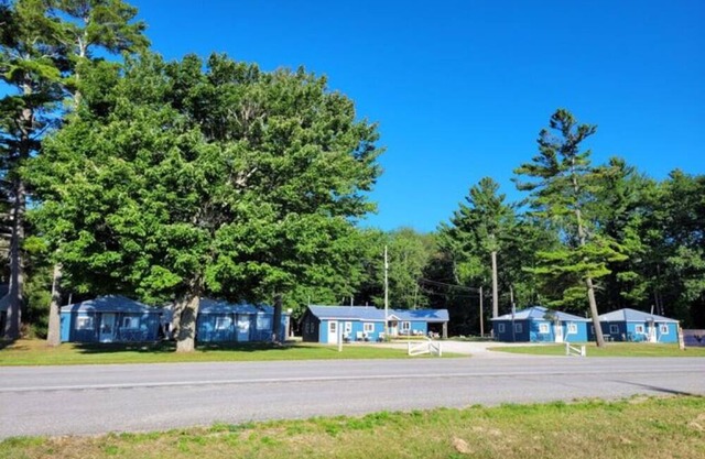 The Bungalow #5 w/ 2 Bedrooms