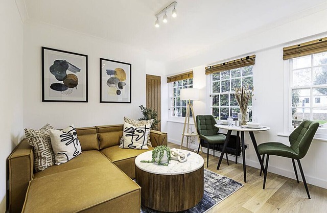 Putney Chic 1-Bed Gem