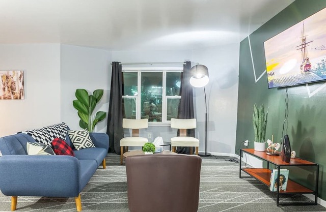 This stylish yet cozy, two bed one bath space is perfect for solo and group trips