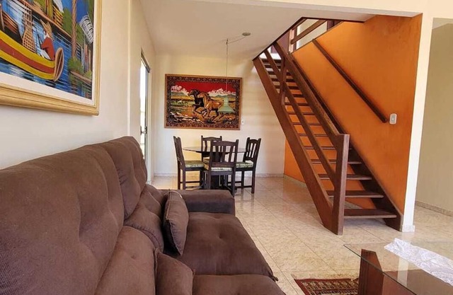 Casa Espaçosa Próxima ao Centro