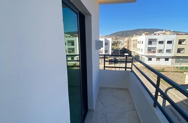 Appartement Bien Équipé Proche Euromed Fès