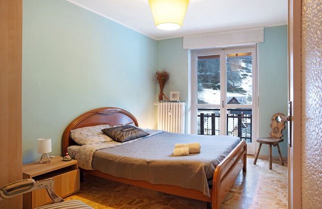 Apartment "Il Cerbiatto - Guest House" with Mountain View, Private Terrace & Wi-Fi