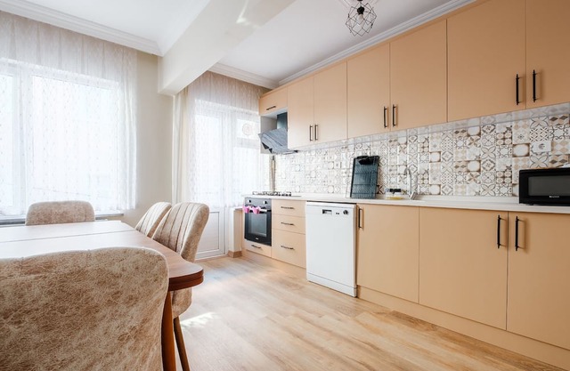 Comfy Flat with Balcony in Bursa