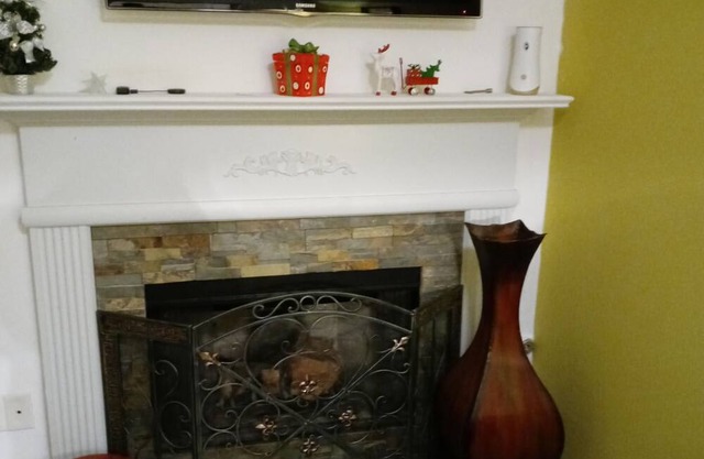 Dallas Oasis suite 2