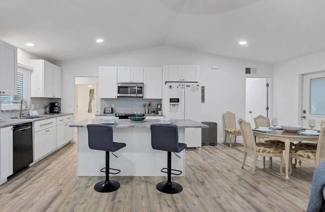 3 Bedroom House 728640 by Houzlet