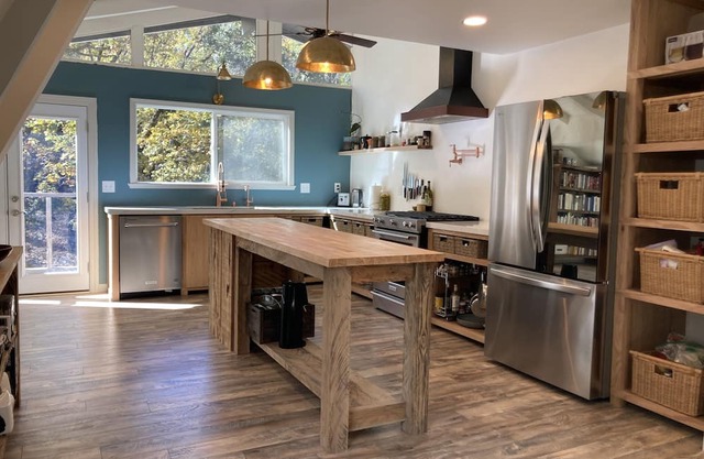 Peaceful rustic-modern wood haven