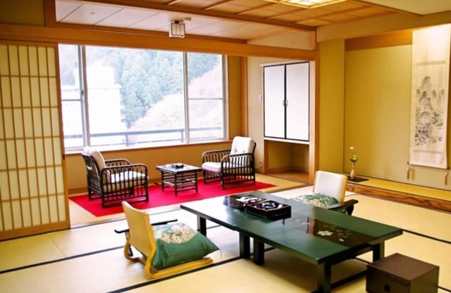 General room Japanesestyle room 12 tatami mats / Mikata-gun Hyōgo