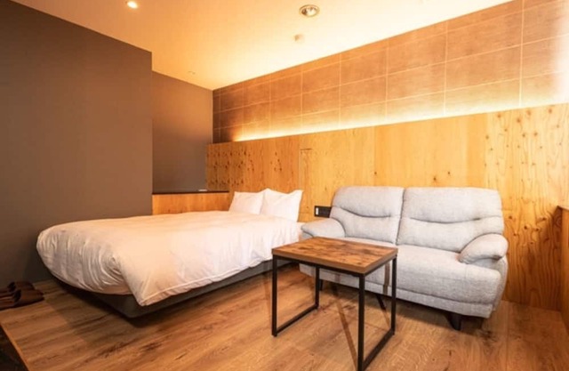 Nonsmoking UD wide double x shower room vs | / Mito Ibaraki