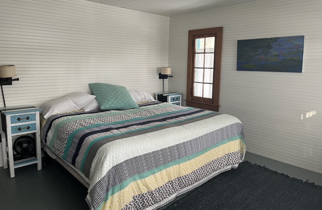 Cozy cottage in beautiful Harbor Springs