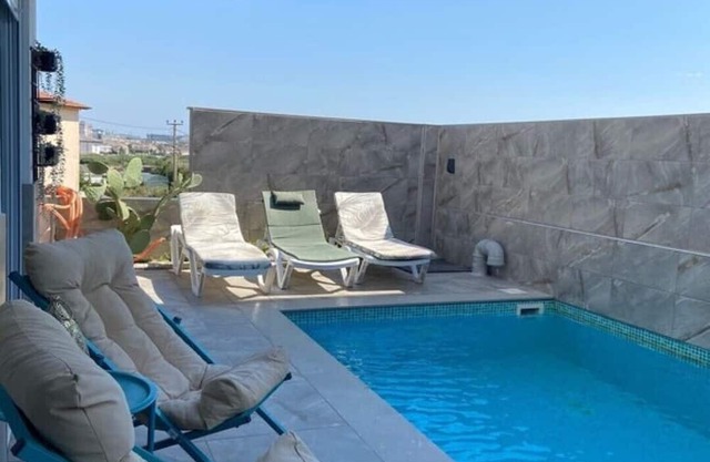 Villa with pool and sauna in Antalya city - close to Lara sandy beaches