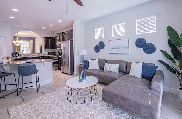 Solterra Resort 5 Bed 4.5 Baths #5165d