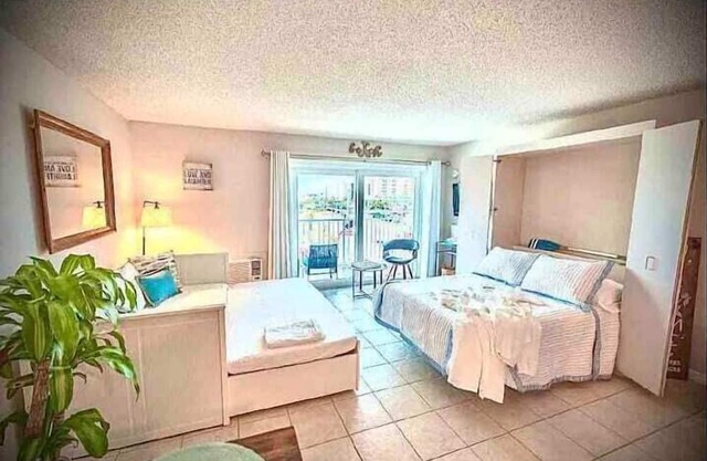 2 Bedroom 712136 by Houzlet