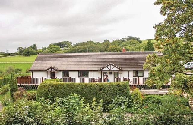 2 Schlafzimmer Unterkunft in St Clears