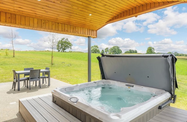 2 Schlafzimmer Unterkunft in Bretby, Derbyshire